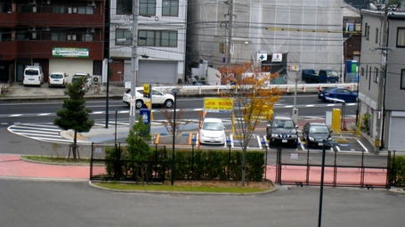 駐車場1.jpg